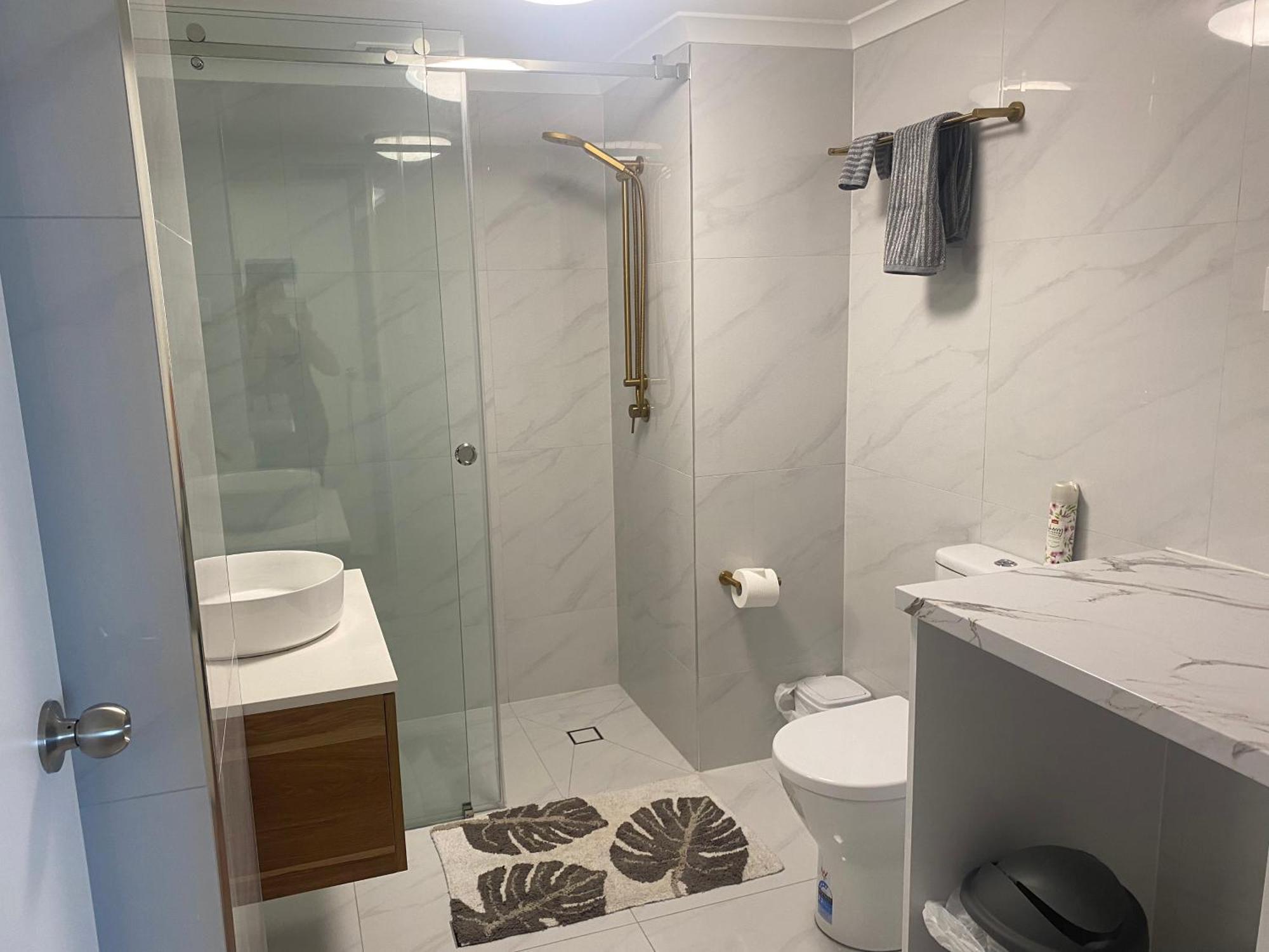 Unit 2 - Spectacular Sea Views In Surfers Paradise Голд-Кост Экстерьер фото