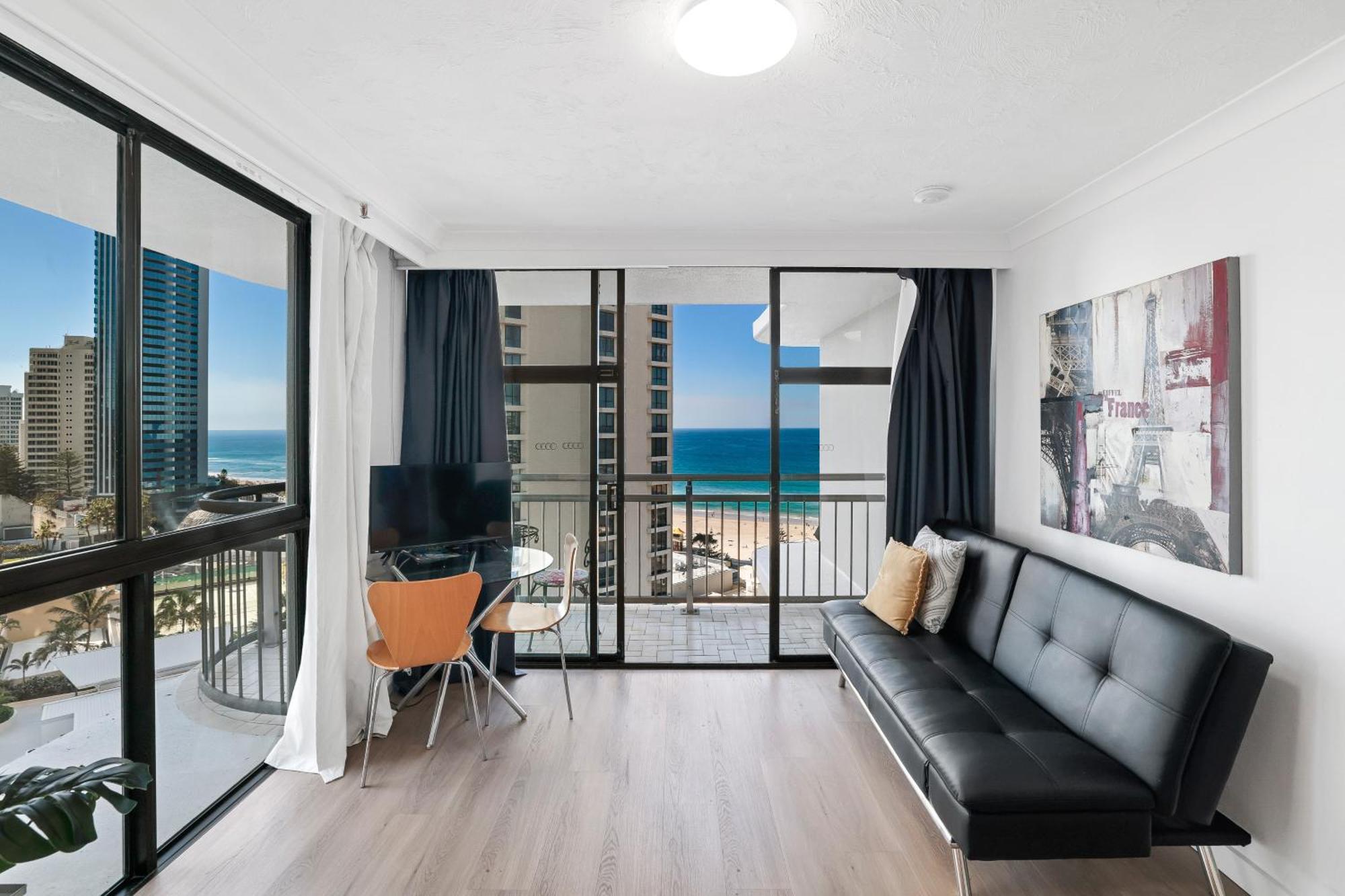 Unit 2 - Spectacular Sea Views In Surfers Paradise Голд-Кост Экстерьер фото