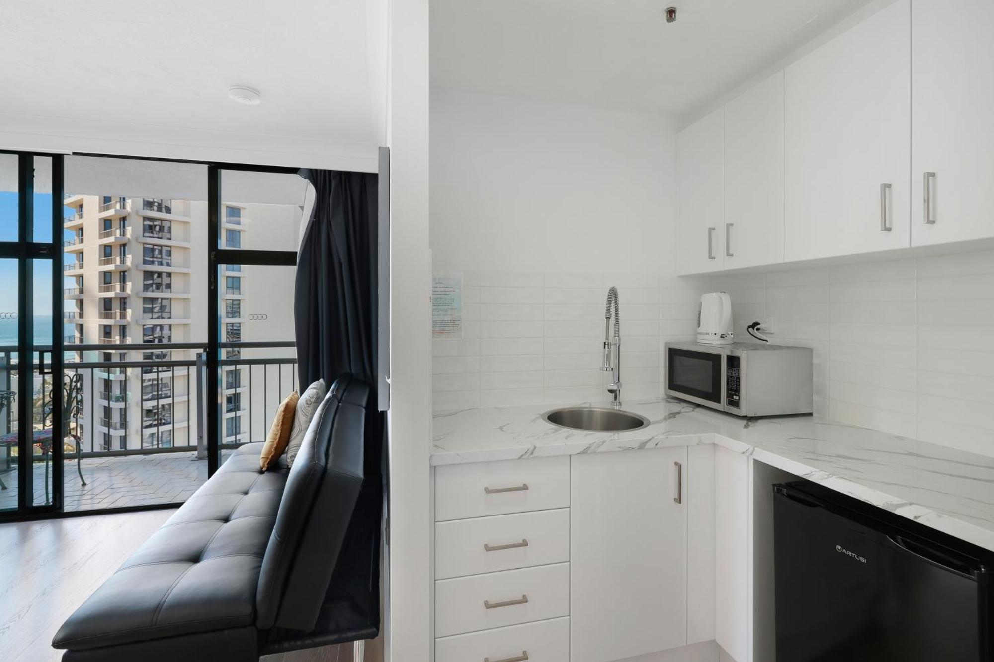 Unit 2 - Spectacular Sea Views In Surfers Paradise Голд-Кост Экстерьер фото